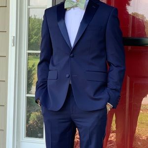 Mens blue tuxedo worn once